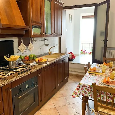 Il Borgo Antico 公寓 圣吉米纳诺