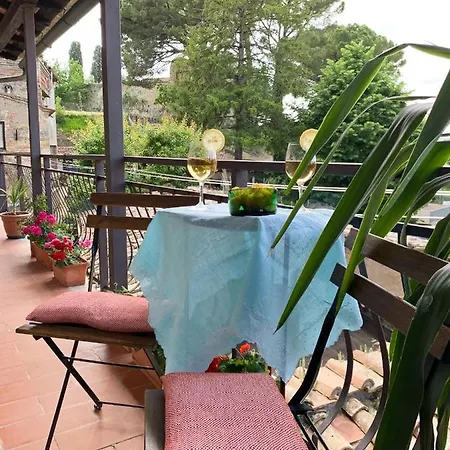 Il Borgo Antico 公寓 圣吉米纳诺