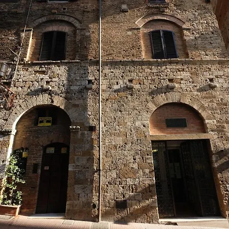 Il Borgo Antico 公寓 圣吉米纳诺